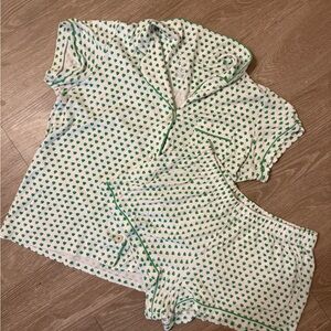Green Heart Roller Rabbit Women's Pajama Set